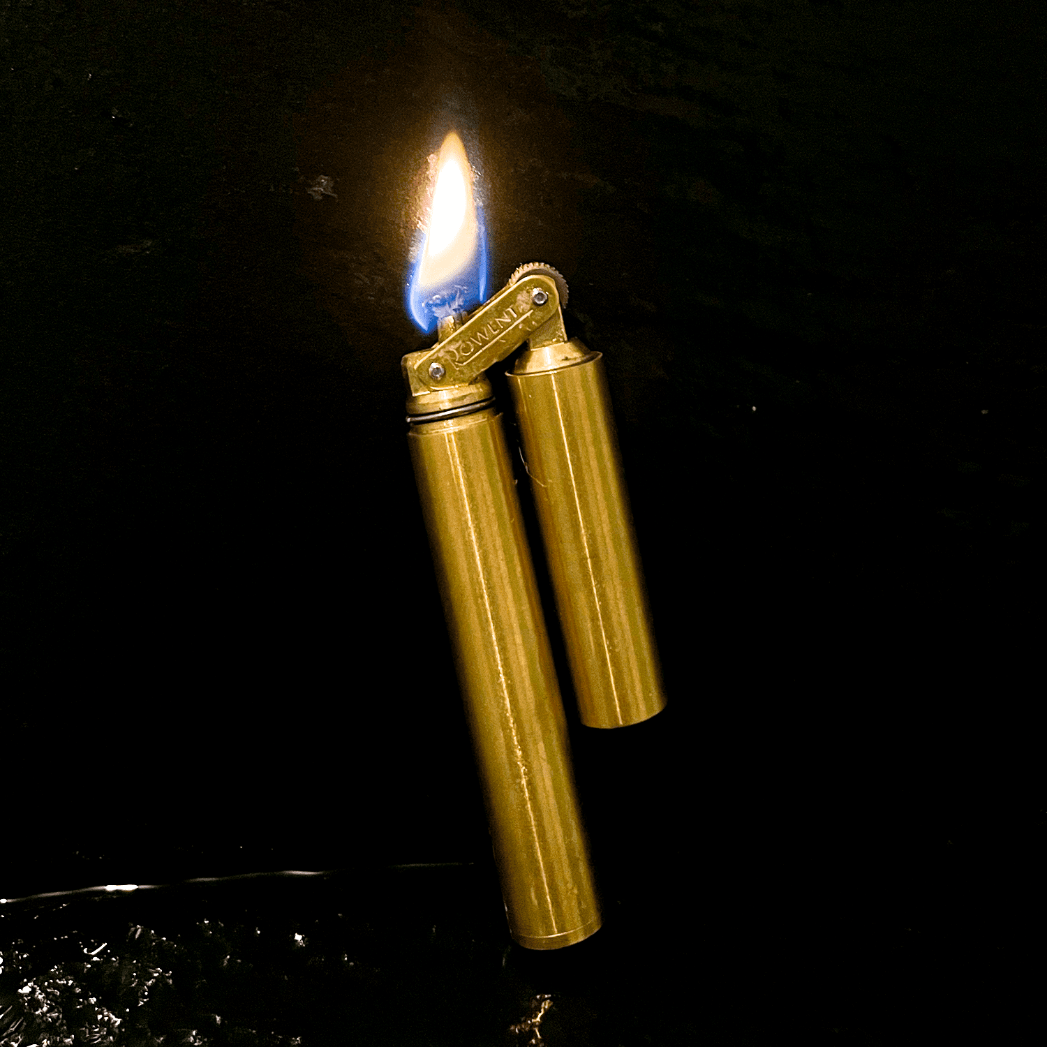 L'Ultime - Briquet Nunchaku de Luxe