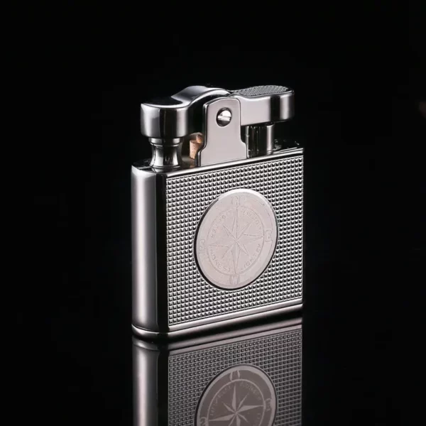 Le Souverain - Briquet boussole de luxe – Image 3